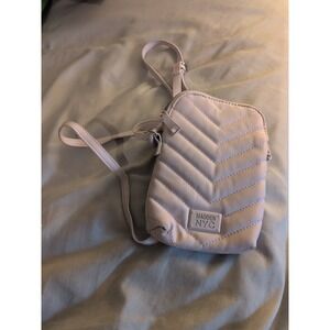 Steve Madden NYC Crossbody Clutch Cell Phone‎ Holder and Wallet Quilted Lilac